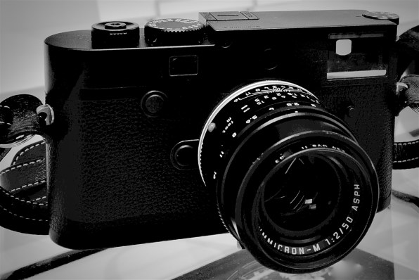 Leica M10 モノクローム ＋ 正規バッテリー5個（使用頻度少なめ）