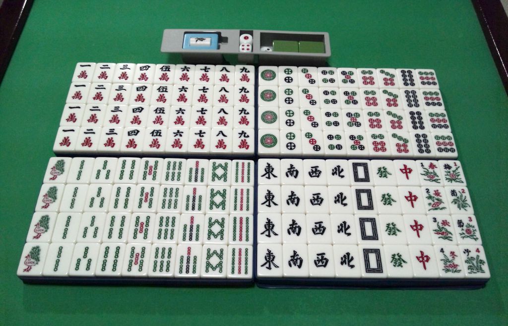 未使用品 牌未開封 背竹麻雀牌セット Yahoo!オークション - 麻雀牌 背