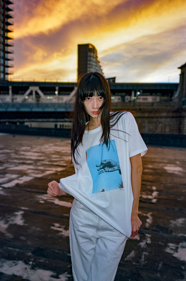 Agnes b、アーティストとコラボしたオブジェ