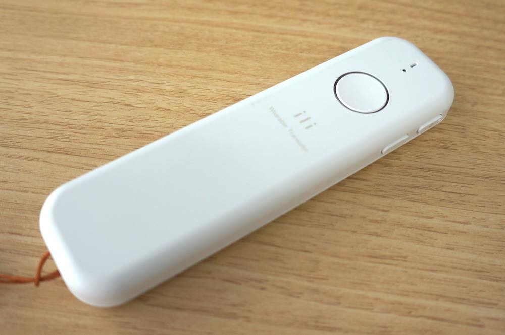 女の子声の音声翻訳機「ili」、海外取材でおじさん記者が使ってみた