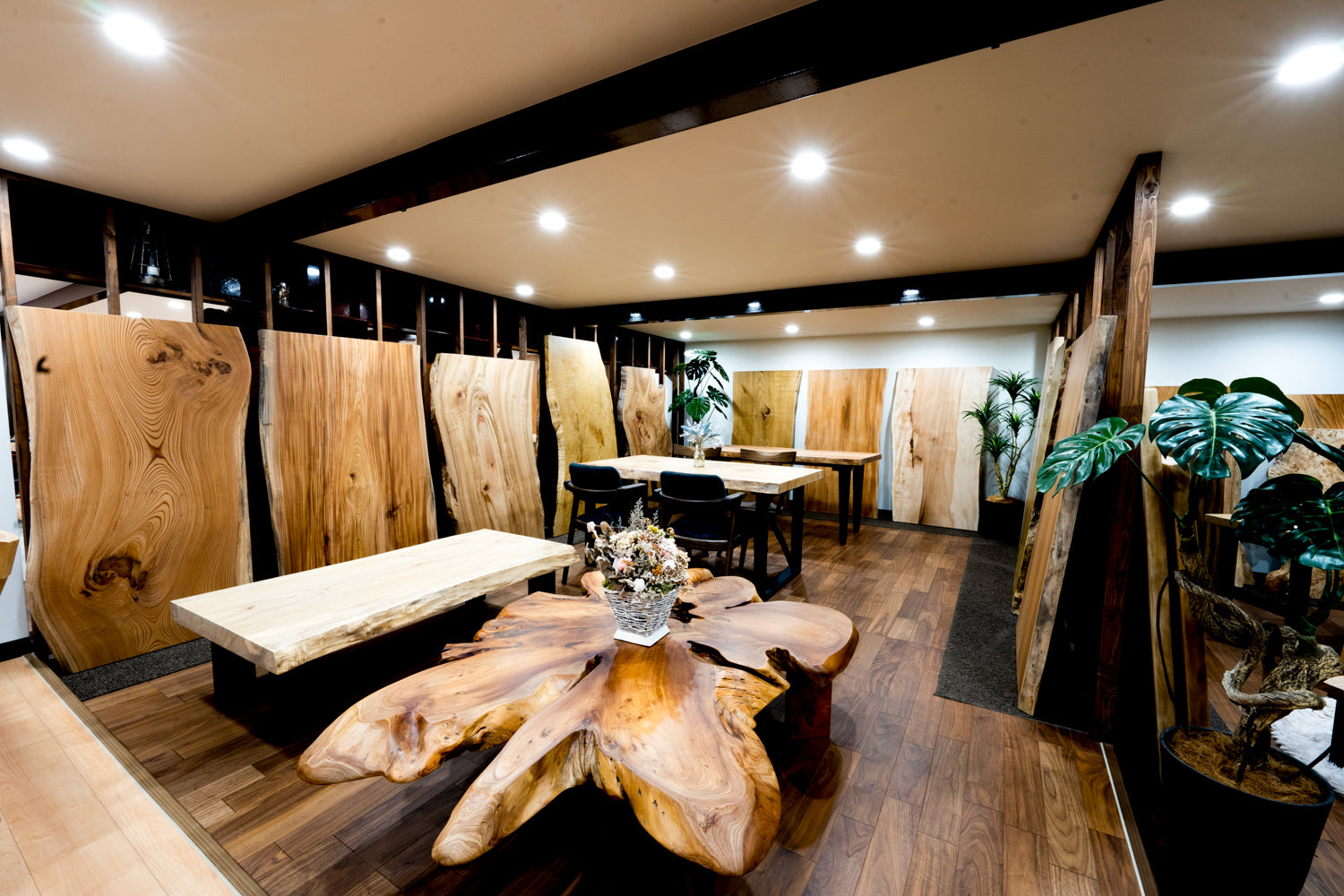 公式】KIDO MEIMOKU（鬼童銘木）｜津島店 – 【公式】鬼童銘木