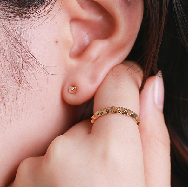 orefice ダイヤスタッズピアス K18 YG K18/Pt「ダイヤスタッズ」ピアス