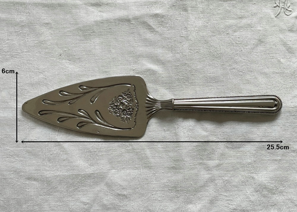 シルバープレート花模様のケーキサーバー イギリスアンティーク