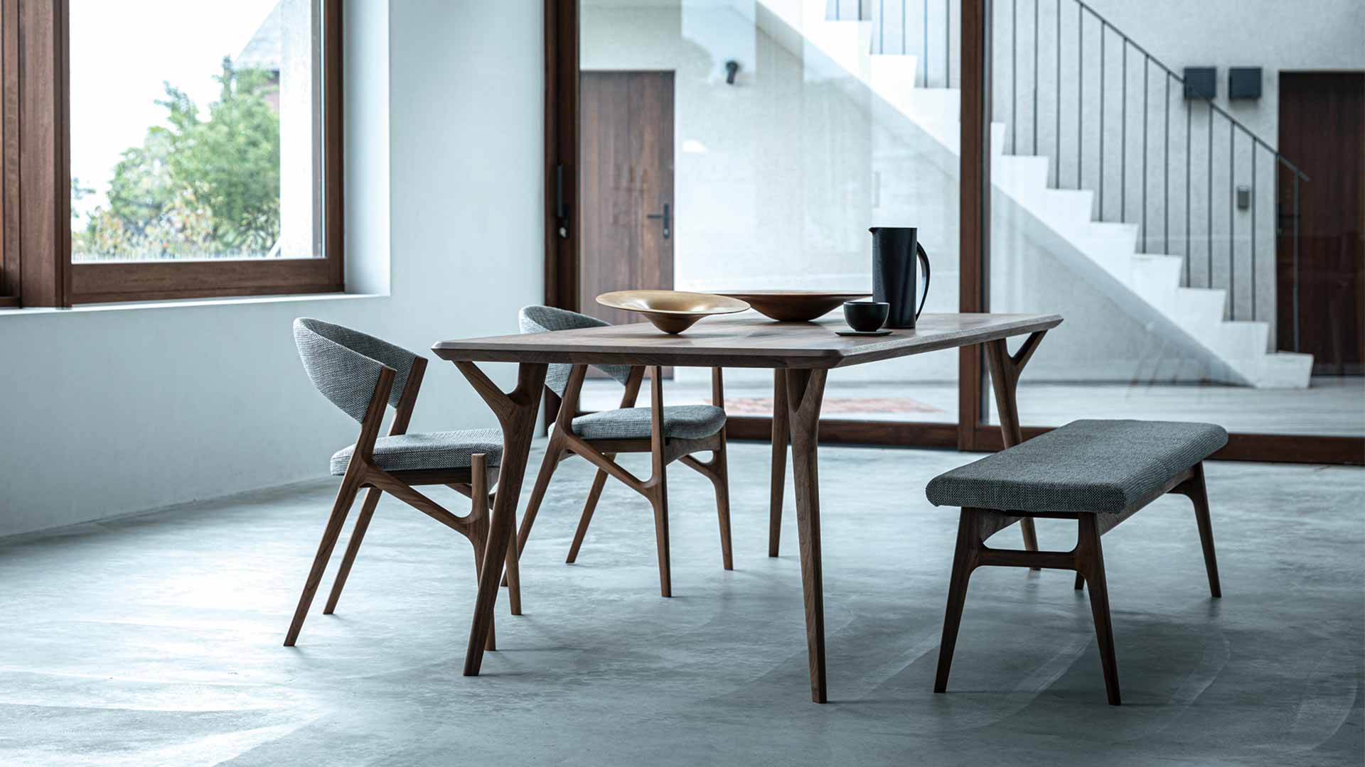 Owl アームチェア D04610A – 冨士ファニチア オンラインストア