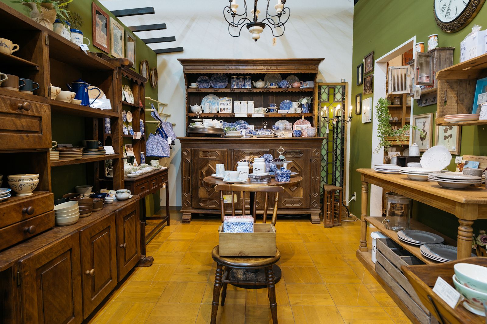 OLD FRIEND 瑞穂店｜アンティーク家具・雑貨のライフスタイルショップ