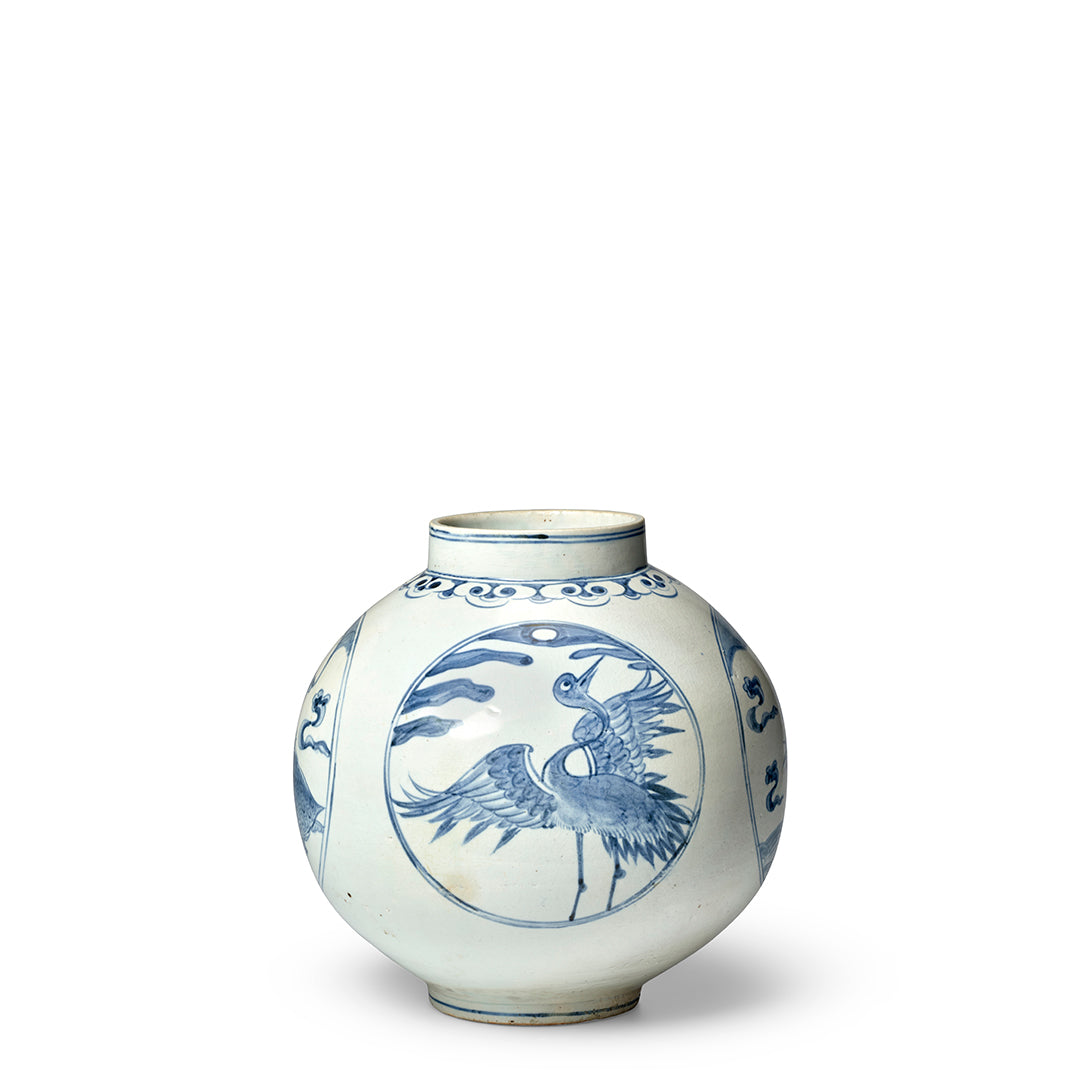 最高峰の美の結晶、朝鮮青花の球形壺。9月NYのオークションに登場 – 目