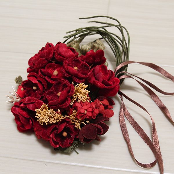 ピンクハウス❤️【未使用】藁付き野ばらブーケコサージュ❤️ 赤い花