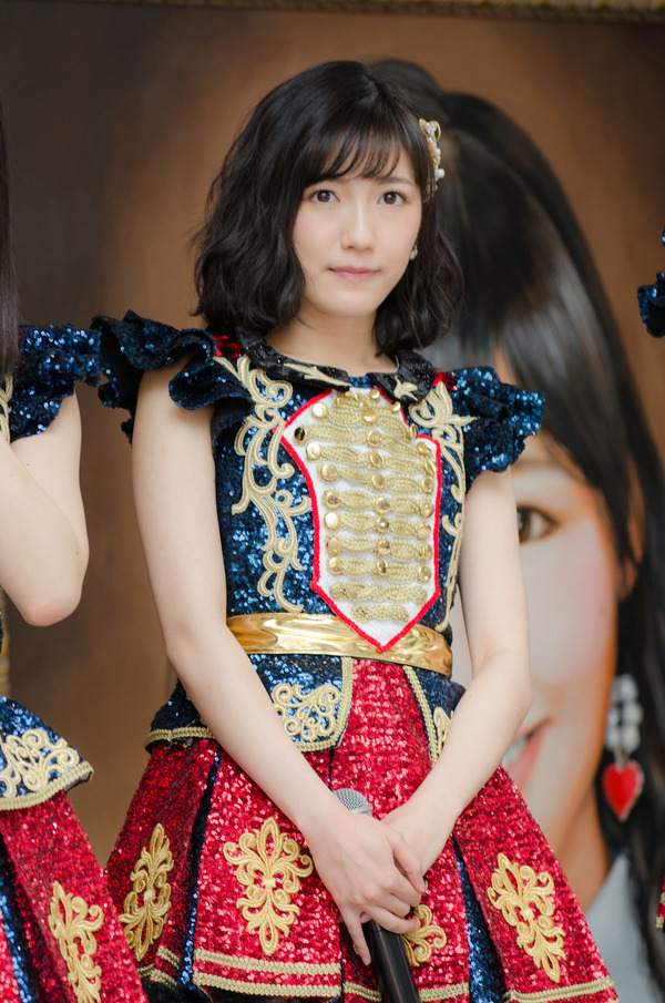 渡辺麻友 AKB48 選抜総選挙 トロフィー 生写真 まゆゆ 渡辺麻友 AKB48