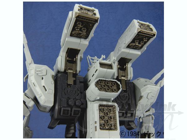 1/3000 完全変形 SDF-1 マクロス | HLJ.co.jp