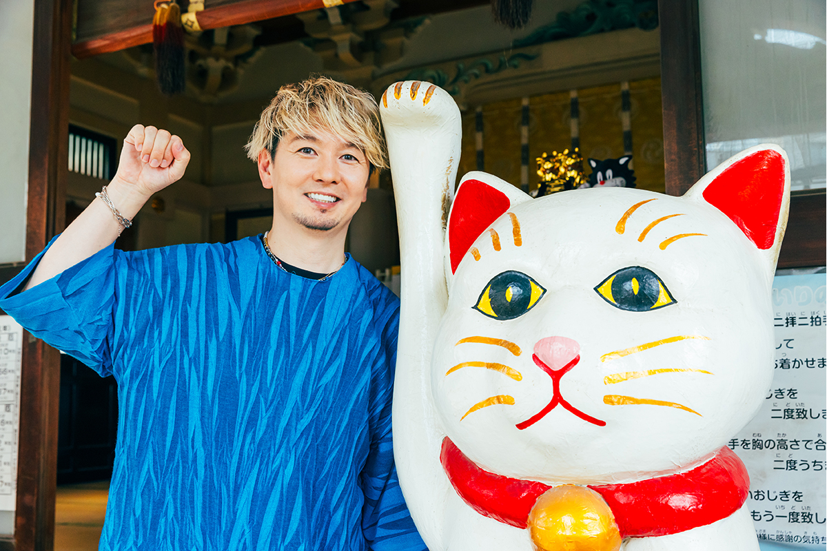 浅草《今戸神社》 巨大な招き猫と生きる招き猫が愛らしい｜湘南乃風
