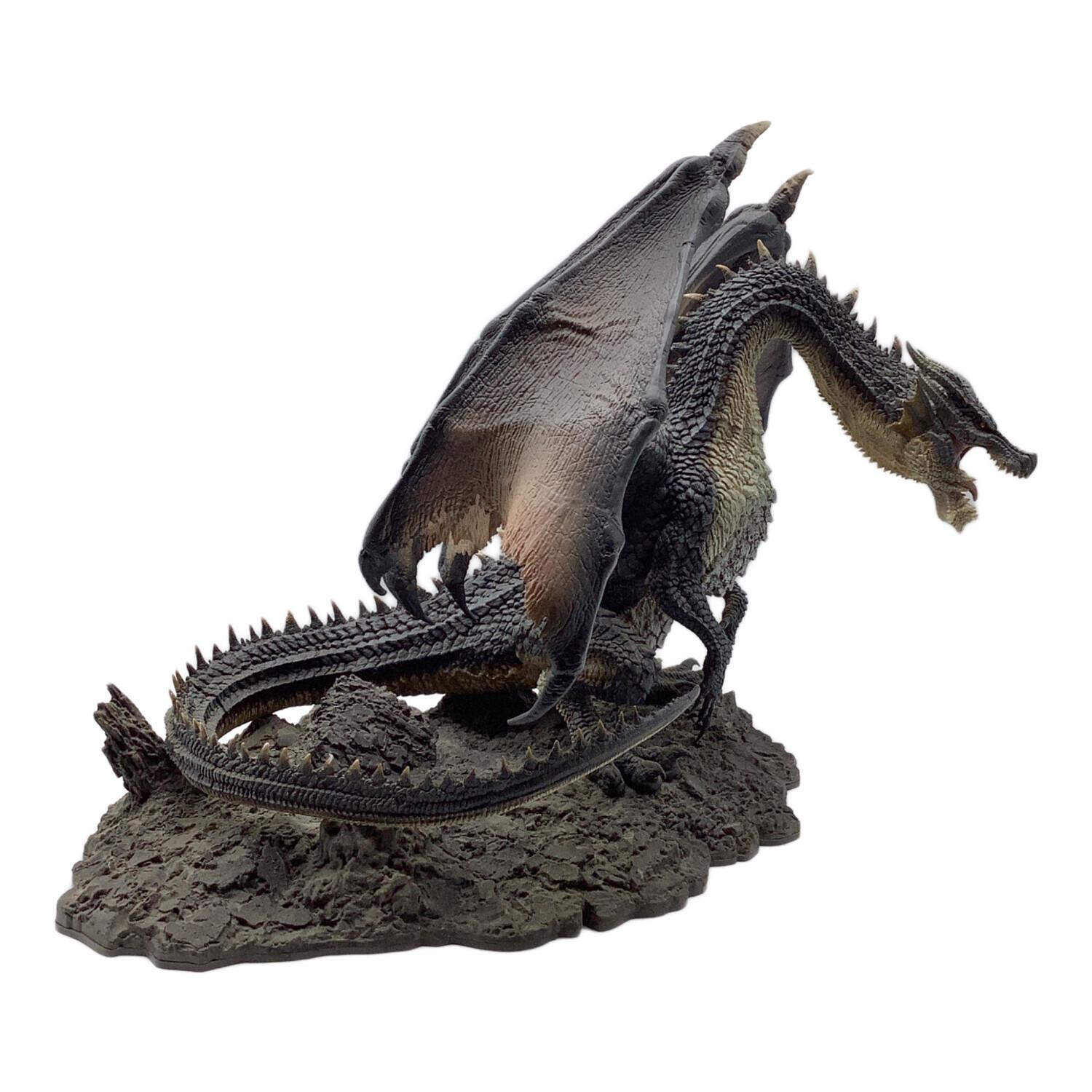 クリエーターズモデル 黒龍 ミラボレアス リペイント 塗装 フィギュア