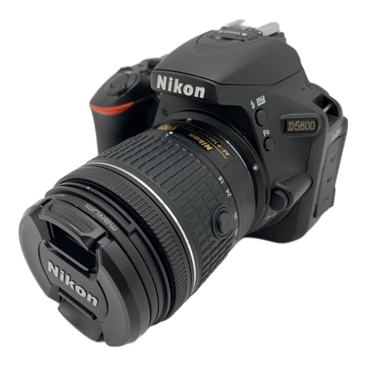 Nikon D5600 一眼カメラ一式 ニコン Nikon D5600 300mm ダブルレンズ