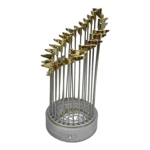 World Champions 2024 ドジャース トロフィー レプリカ｜トレファクONLINE
