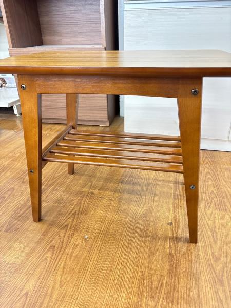 カリモク60 (カリモクロクマル) サイドテーブル T36200 RW 35 ブラウン