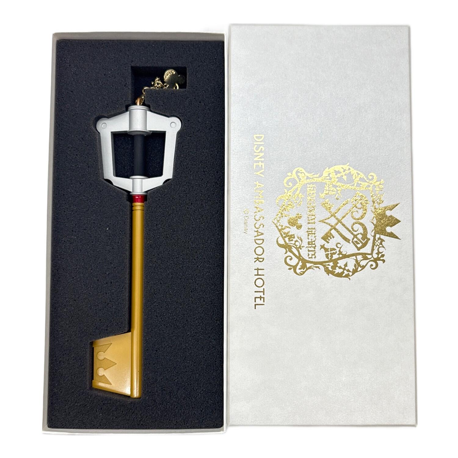 DISNEY (ディズニー) キーブレード型ルームキー アンバサダーホテル