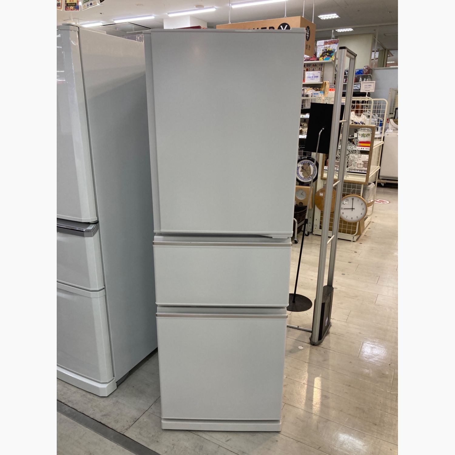 三菱冷蔵庫272L 白2022年製