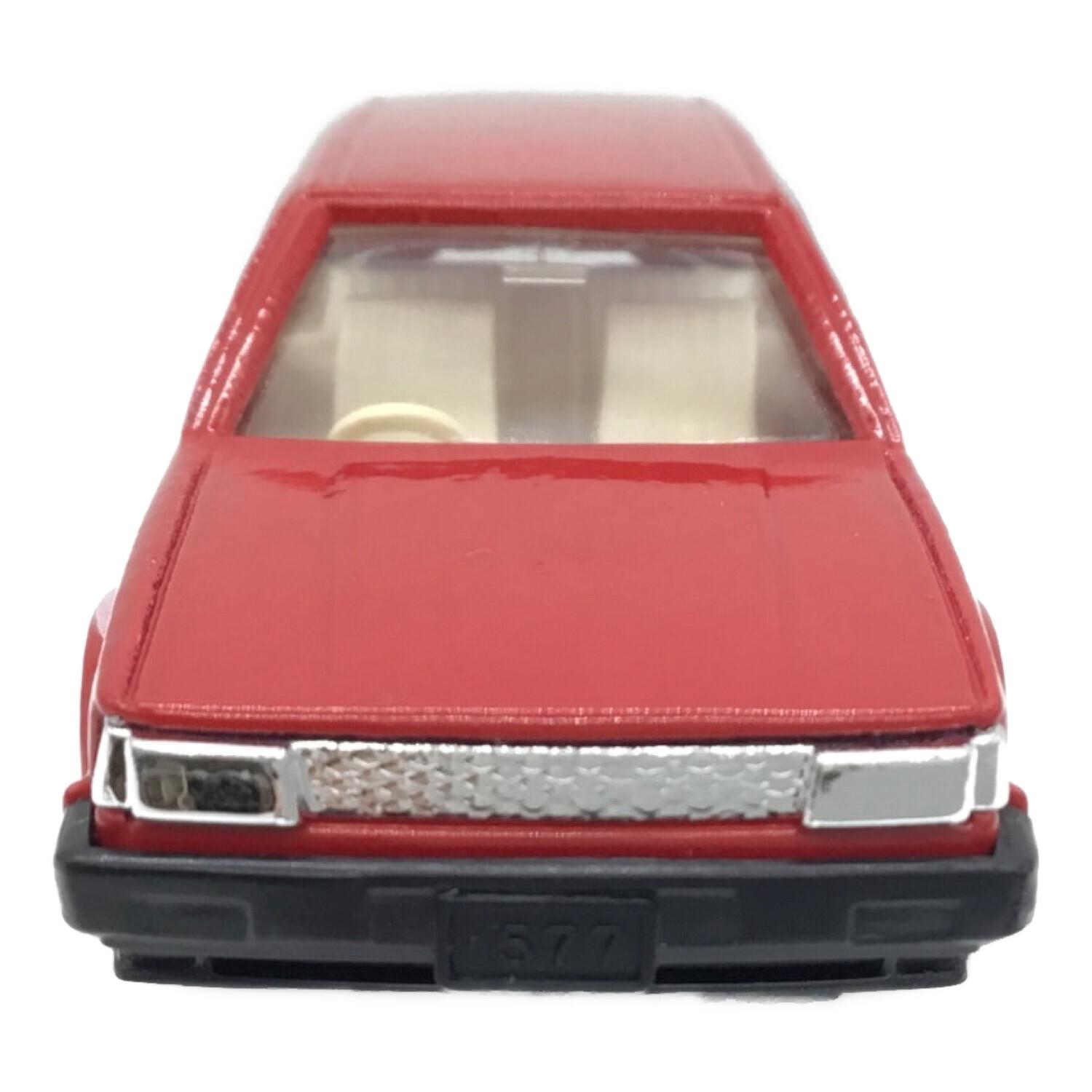 TOMICA トミカ ブルーバード ワゴン 赤色 箱付き TOMICA トミカ ブルー