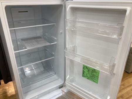 23年製 ヤマダ電機 179l冷蔵庫