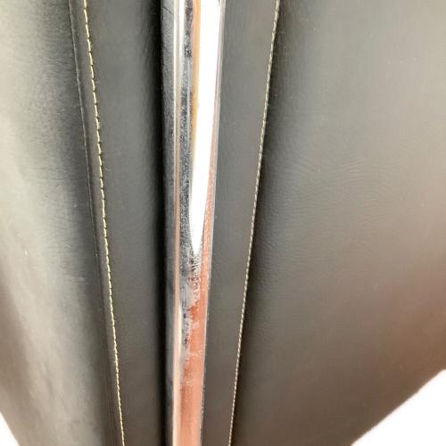 oliver (オリバー) 2人掛けソファー ブラック｜トレファクONLINE