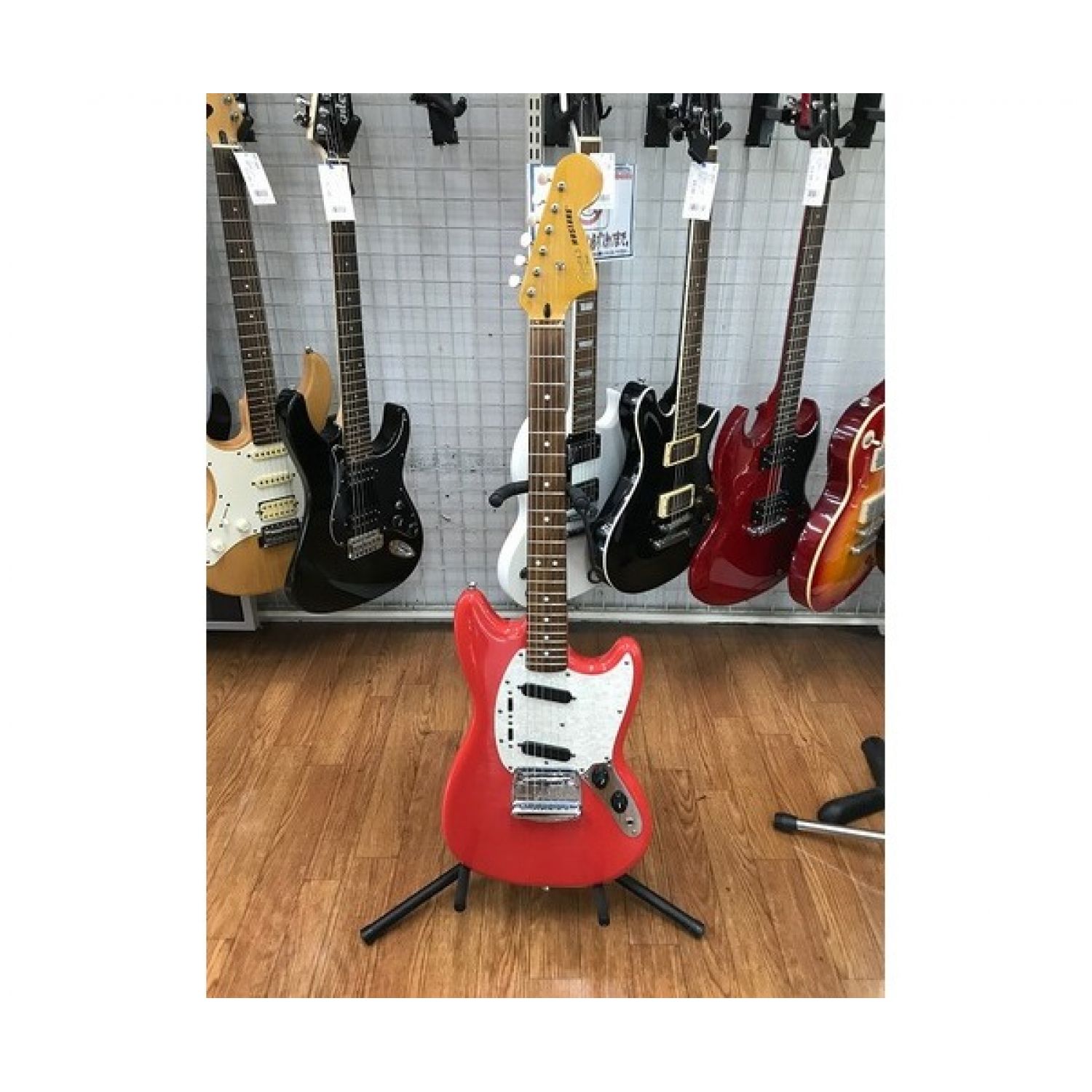 生産完了 Squire ムスタング フェイスタレッド FENDER SQUIER (スク
