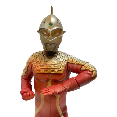 ウルトラセブン 夕日の決戦ver. 1/6スケール フィギュア 未開封 こー