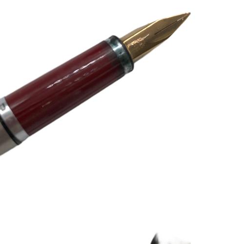 Pelikan (ペリカン) 万年筆 シルバー ドイツ製 14C-585｜トレファクONLINE