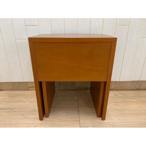 送料込み・良品】アルフレックス PORTOベッドサイドテーブル ダーク