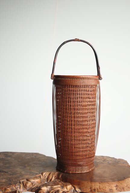 峰月作 透かし編み 花籠/竹籠 U286｜骨董店 のびる 古美術 骨董 和風