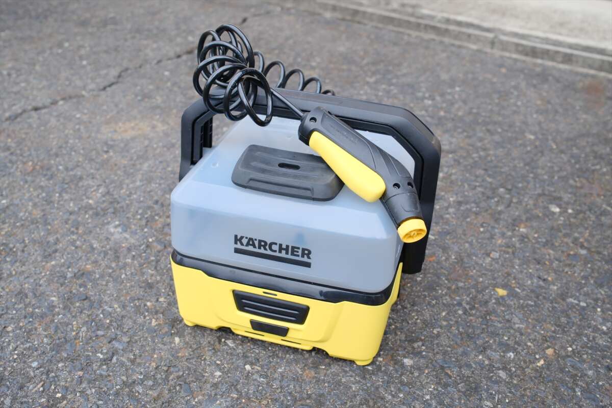 コンパクトで使いやすい『SPICERR ポケッタブル高圧洗浄機 SWU-1』の