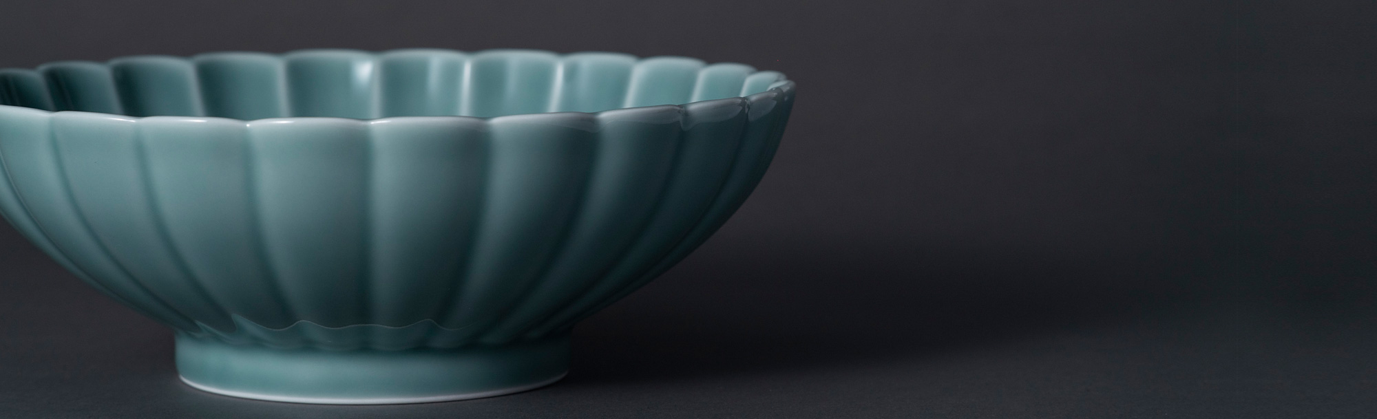 青磁 | 有田焼 深川製磁｜公式オンラインストア