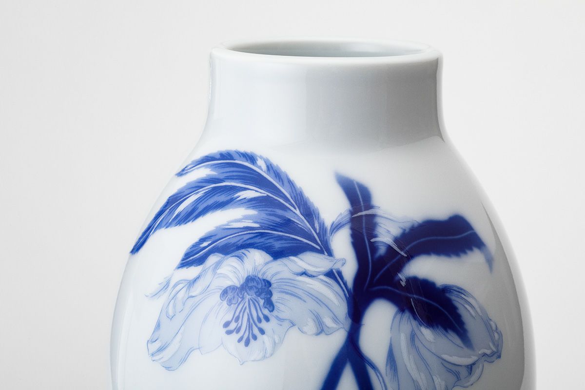 ムラーノ ブルーホワイト ミルフィオリ リボン付き 花瓶 高さ約12.6cm