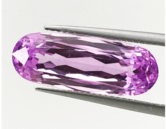 クンツァイト 213g クンツァイト | 宝石・貴金属製品卸 | 有限会社 一瀬