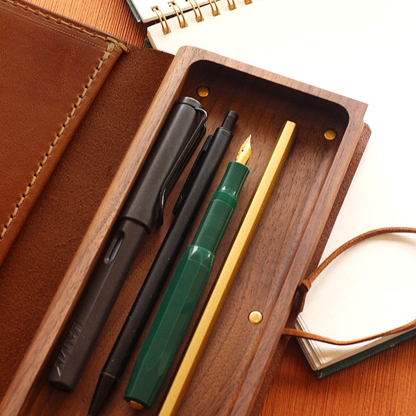 生産終了】【Hacoa×HERZ】「BOOK PENCASE Mサイズ」木と革の職人が作る