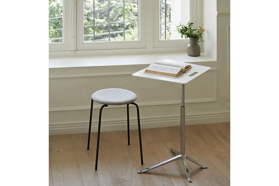 Little Friend（リトルフレンド）/ FRITZ HANSEN（フリッツ・ハンセン