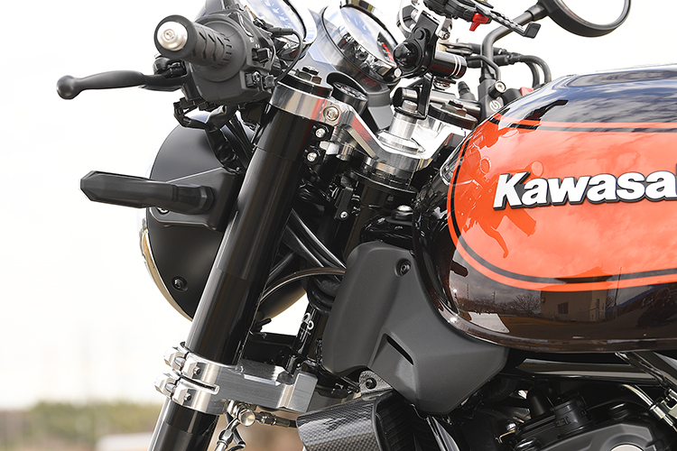 スズキGS1200ss用 純正オプションヘッドライトカバー 取り付け金具付き