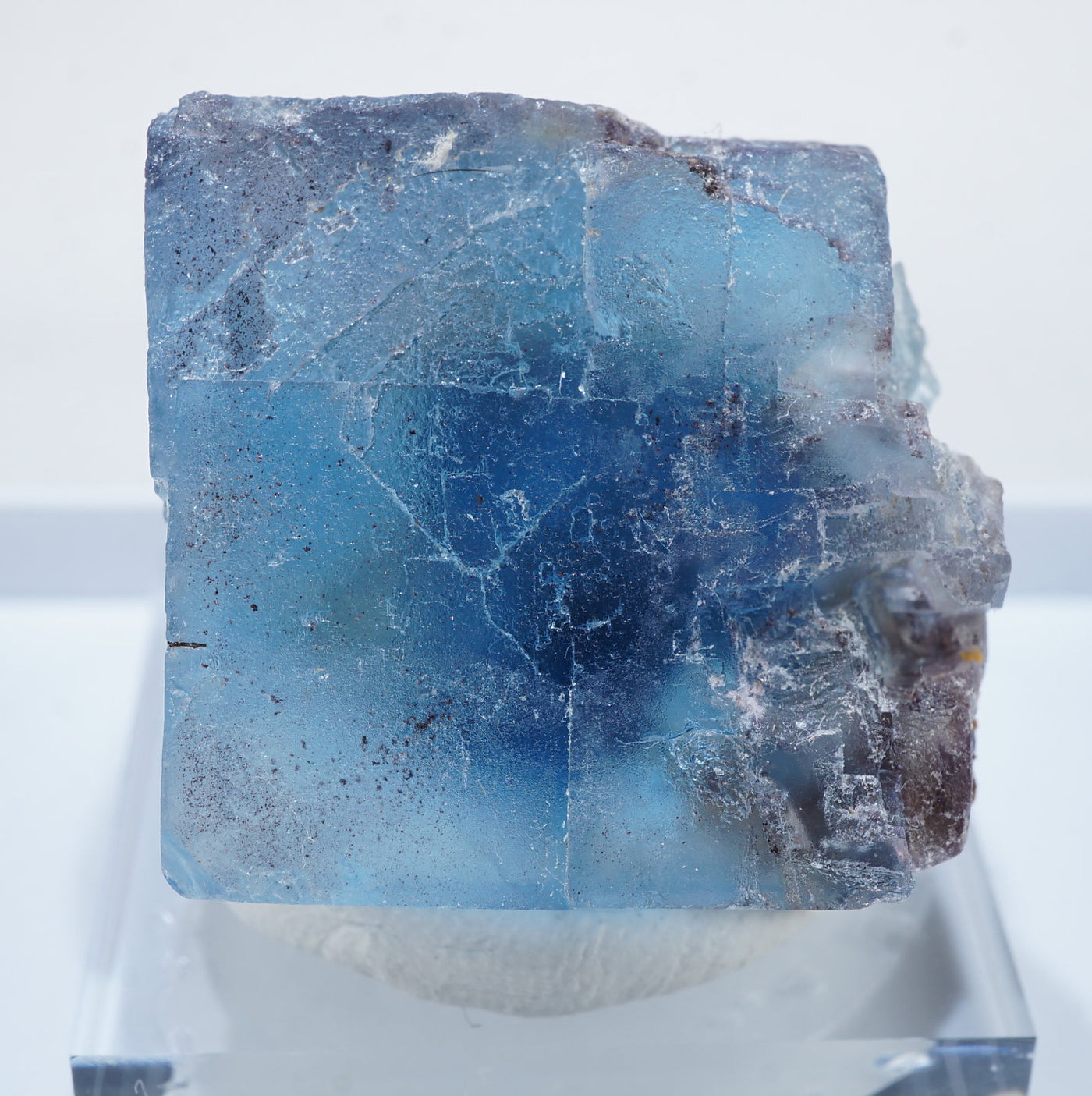 ドイツ ブラックフォレスト産 フローライト – 天然石ハッピーギフト