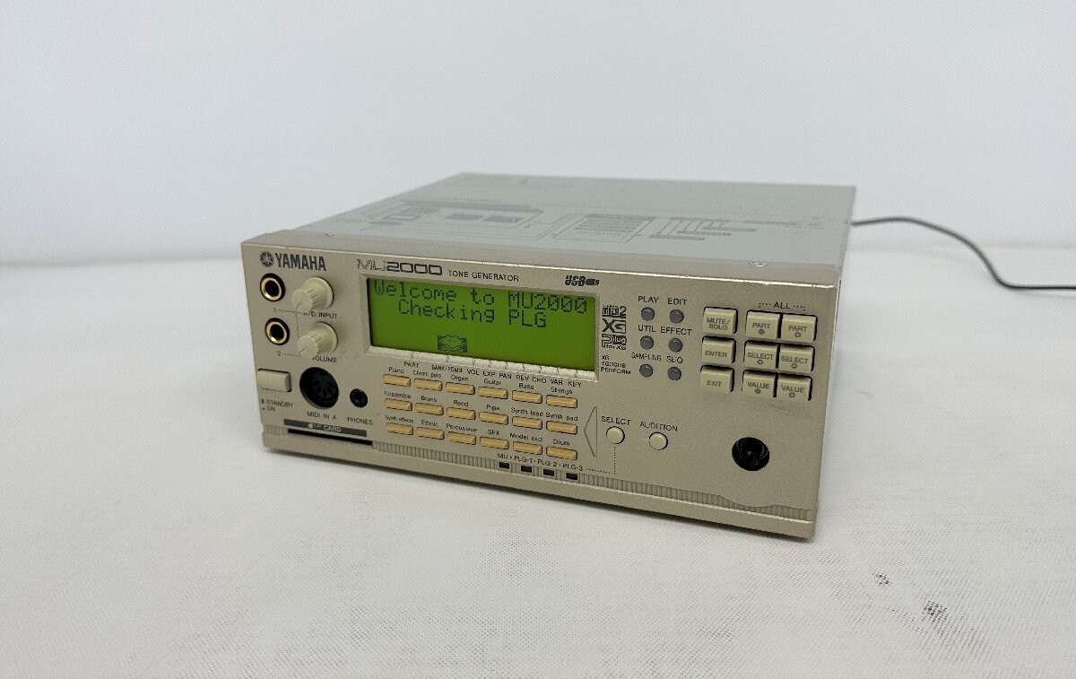 名機 YAMAHA MU2000 音源モジュール 動作品 液晶良好 AC付属 YAMAHA