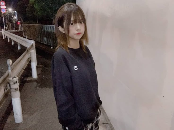 シンガーソングライター 美波 ダル着 Mサイズ 美波 シンガーソング