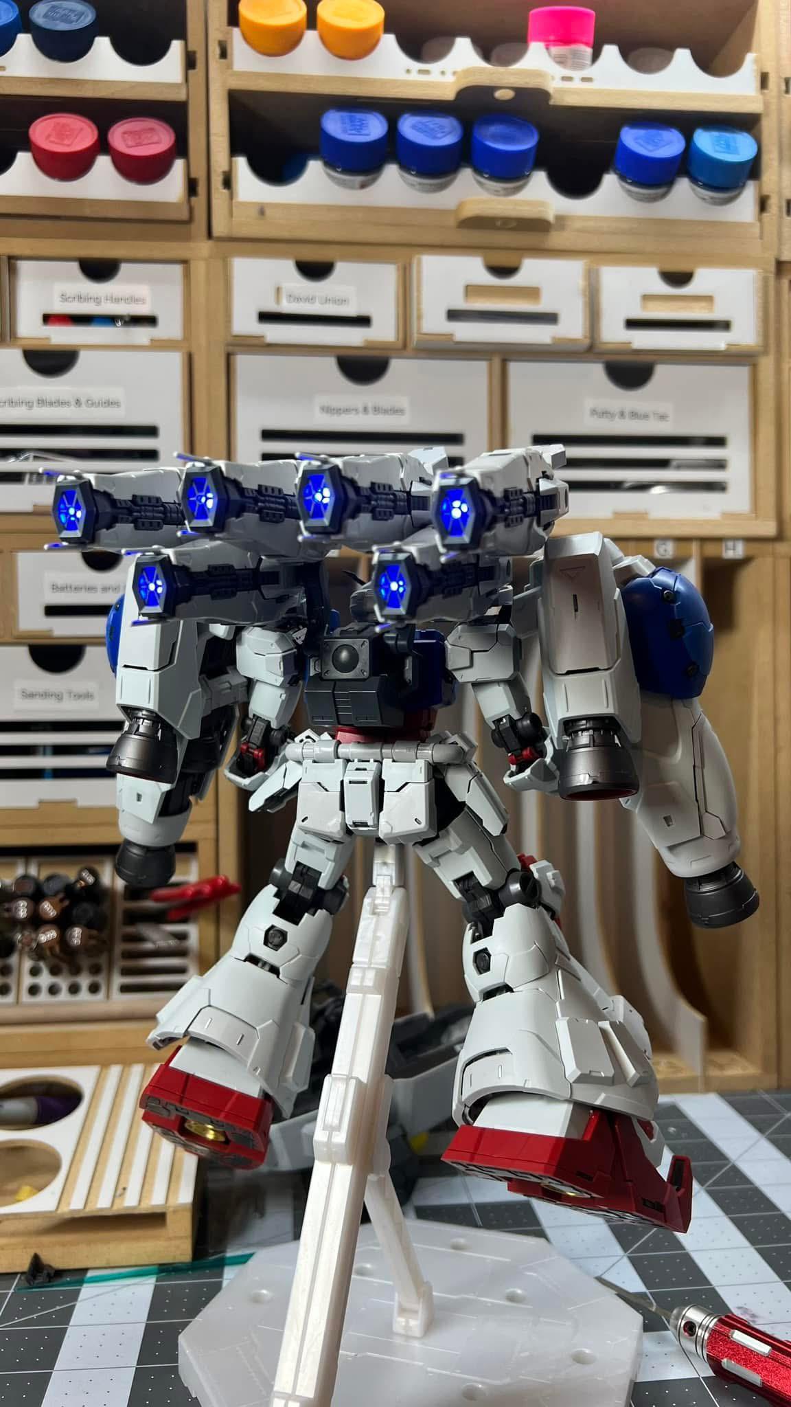 Solomonの新しい製品 - MLRS追加パーツと1/100フィジスのクリア