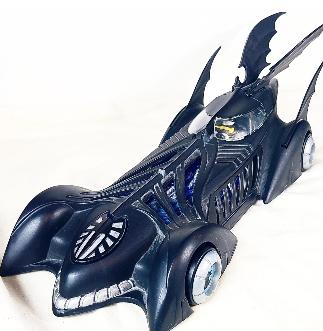 1995年製のケナーのフォーエバーバットモービル！ つまり、俺の