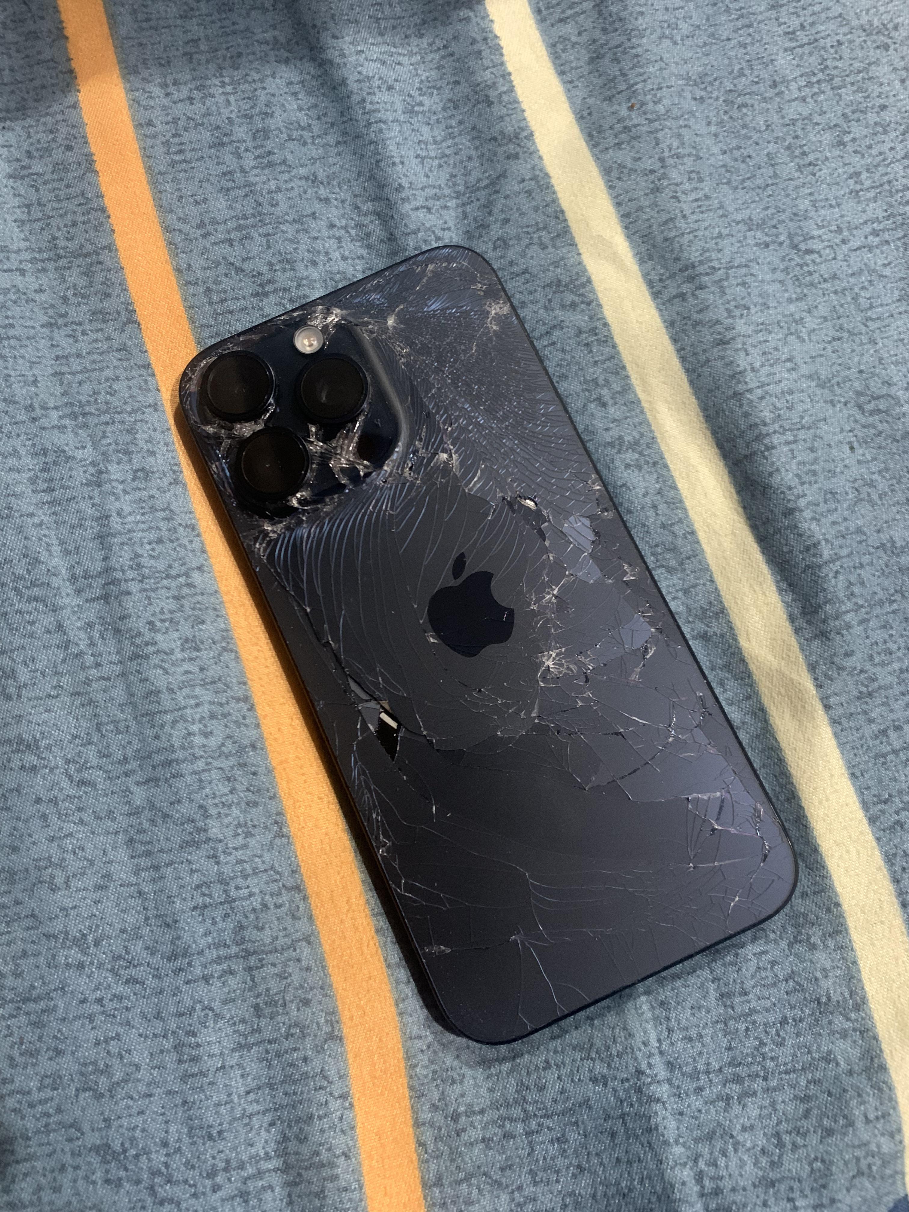 iPhone 15 Pro Max。Apple Care+ は修理/交換に対応してくれる？ : r