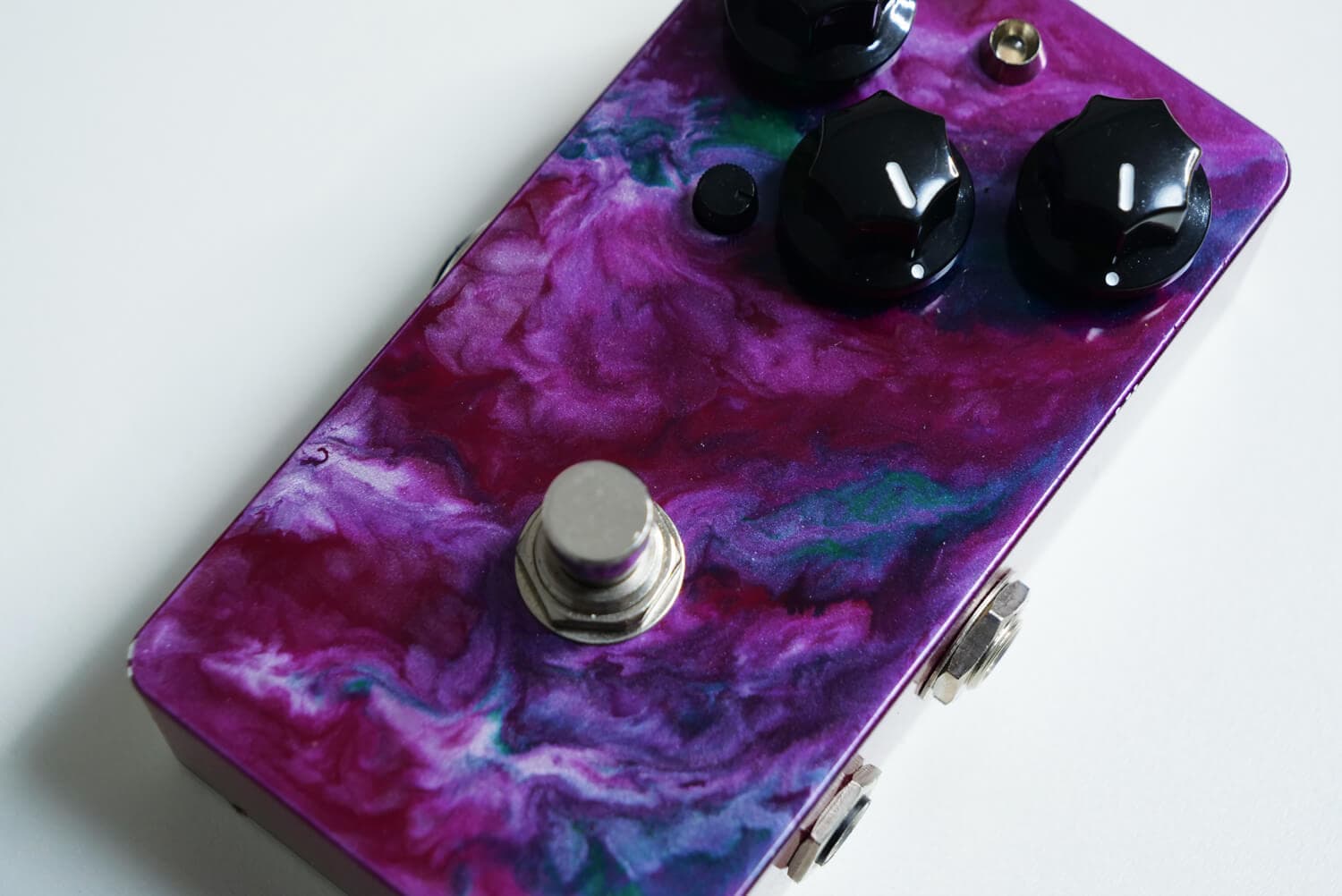 Leqtiqueのエフェクターって？特徴やおすすめモデル紹介【エレキギター