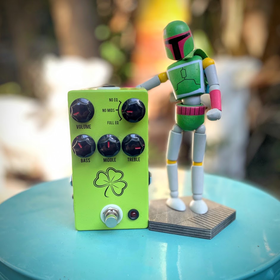 The JHS Clover | The Edge thinks it's Magically Delicious | DecoWaves