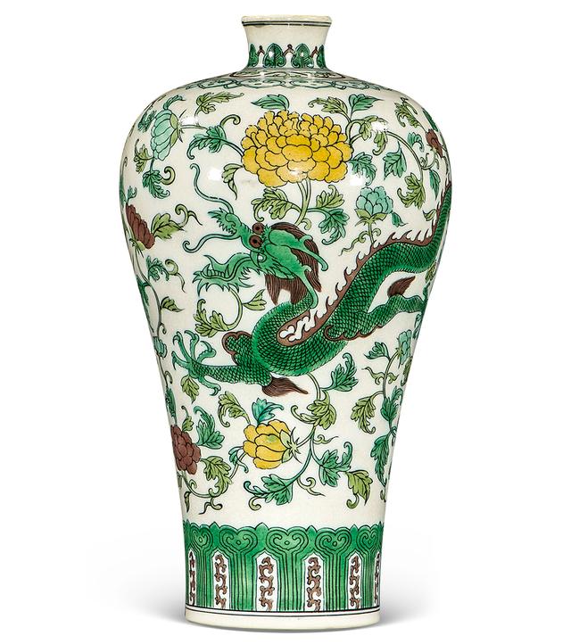 康熙年製紅綠彩龍鳳紋梅瓶古董品時代物 康熙年製紅綠彩龍鳳紋梅瓶 康熙