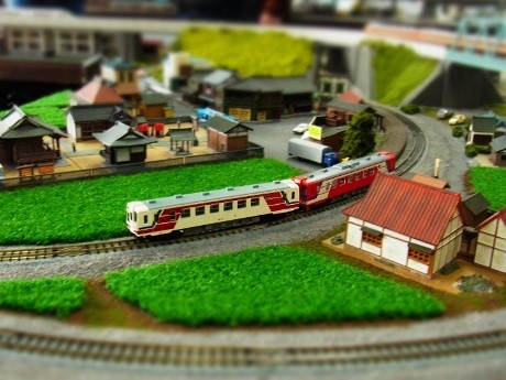 町田に鉄道・風景模型ギャラリー、大型ジオラマで「Nゲージ」走行体験
