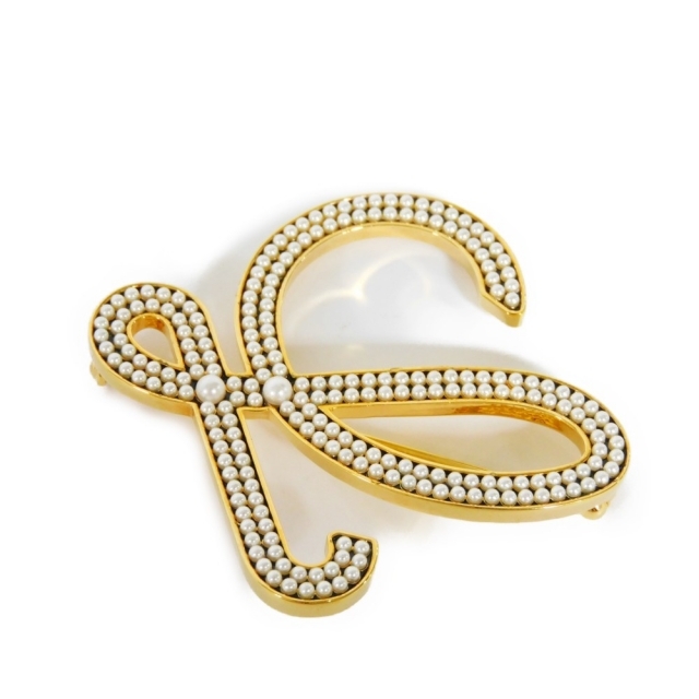 LOEWE - ロエベ Lロゴ フェイクパール ホワイト ブローチ J000236X03の