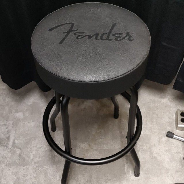 Fender blackout barstool フェンダー スツール 椅子