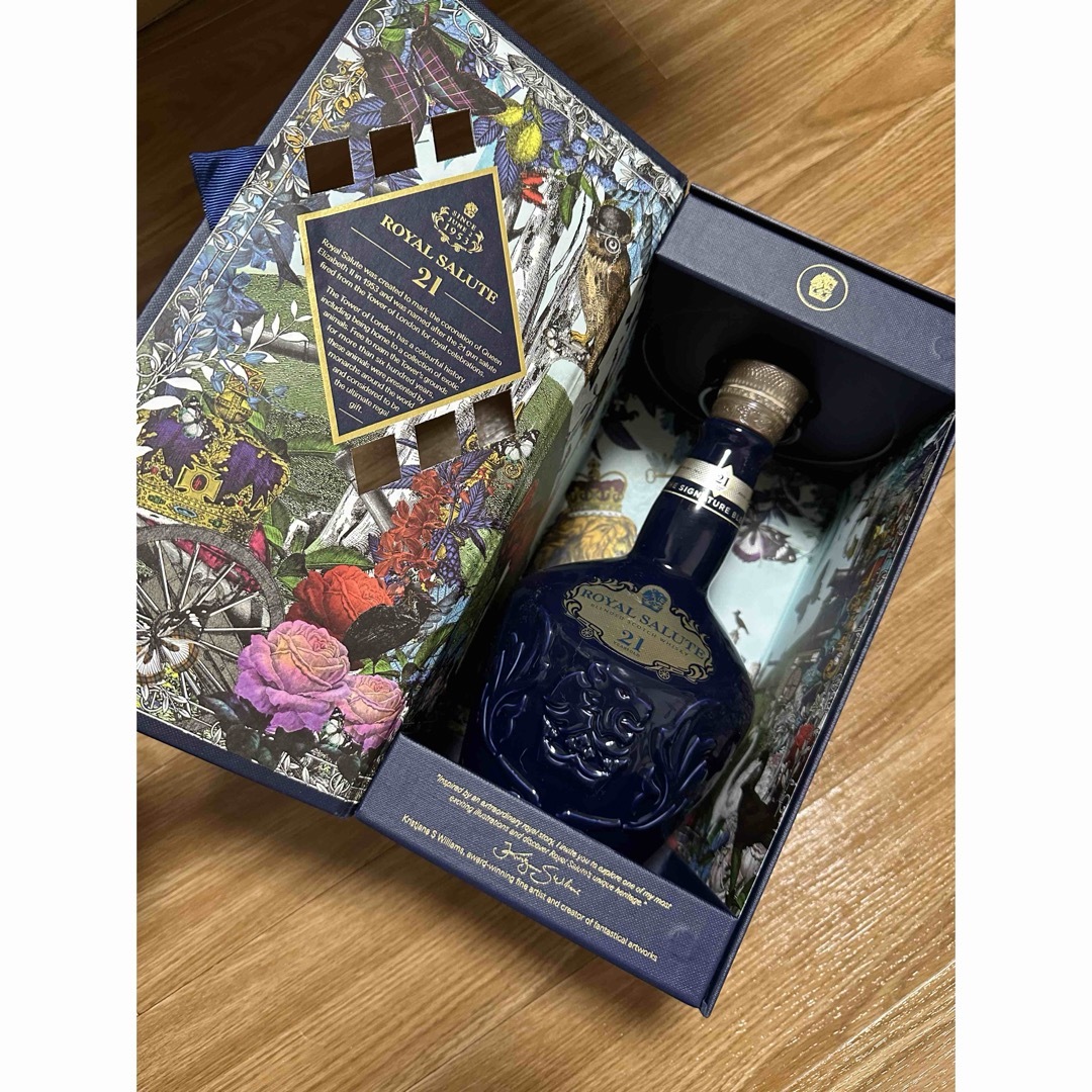 ROYAL SALUTE 21年空箱と空瓶