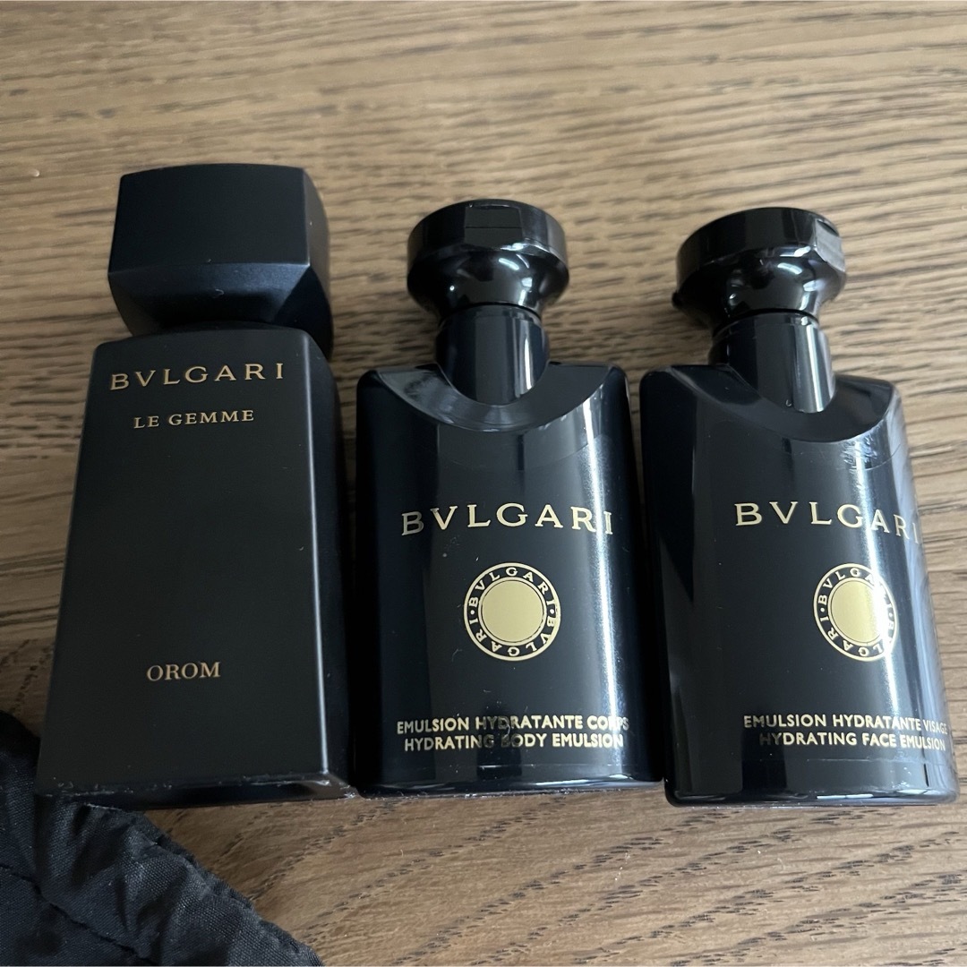 エミレーツ航空 ファーストクラス アメニティ ブルガリ 香水 未使用