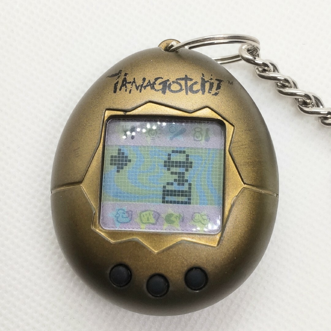 海外版たまごっちキング tamagotchi king 海外版たまごっちキング